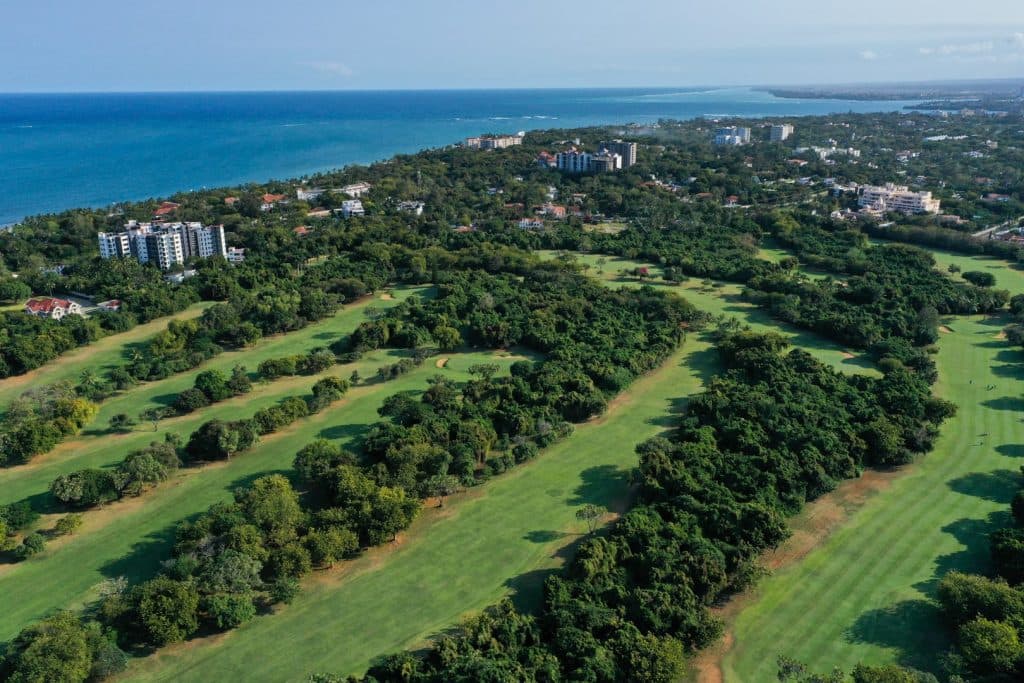 Overhead view of holes and clubhouse