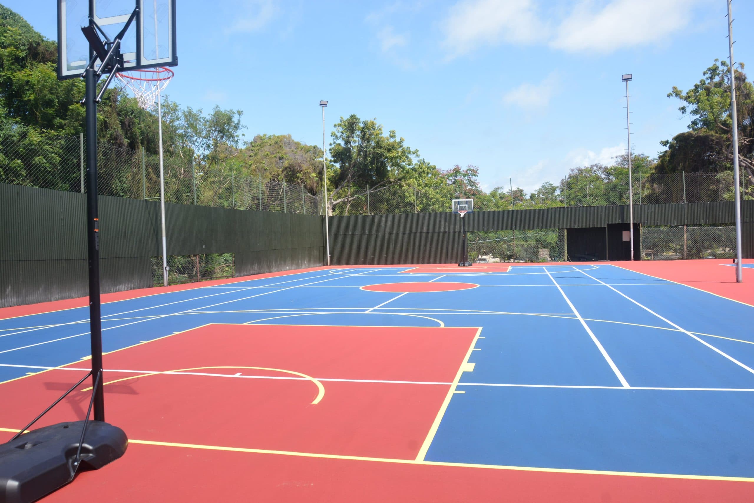 Basketball facility with floodlights