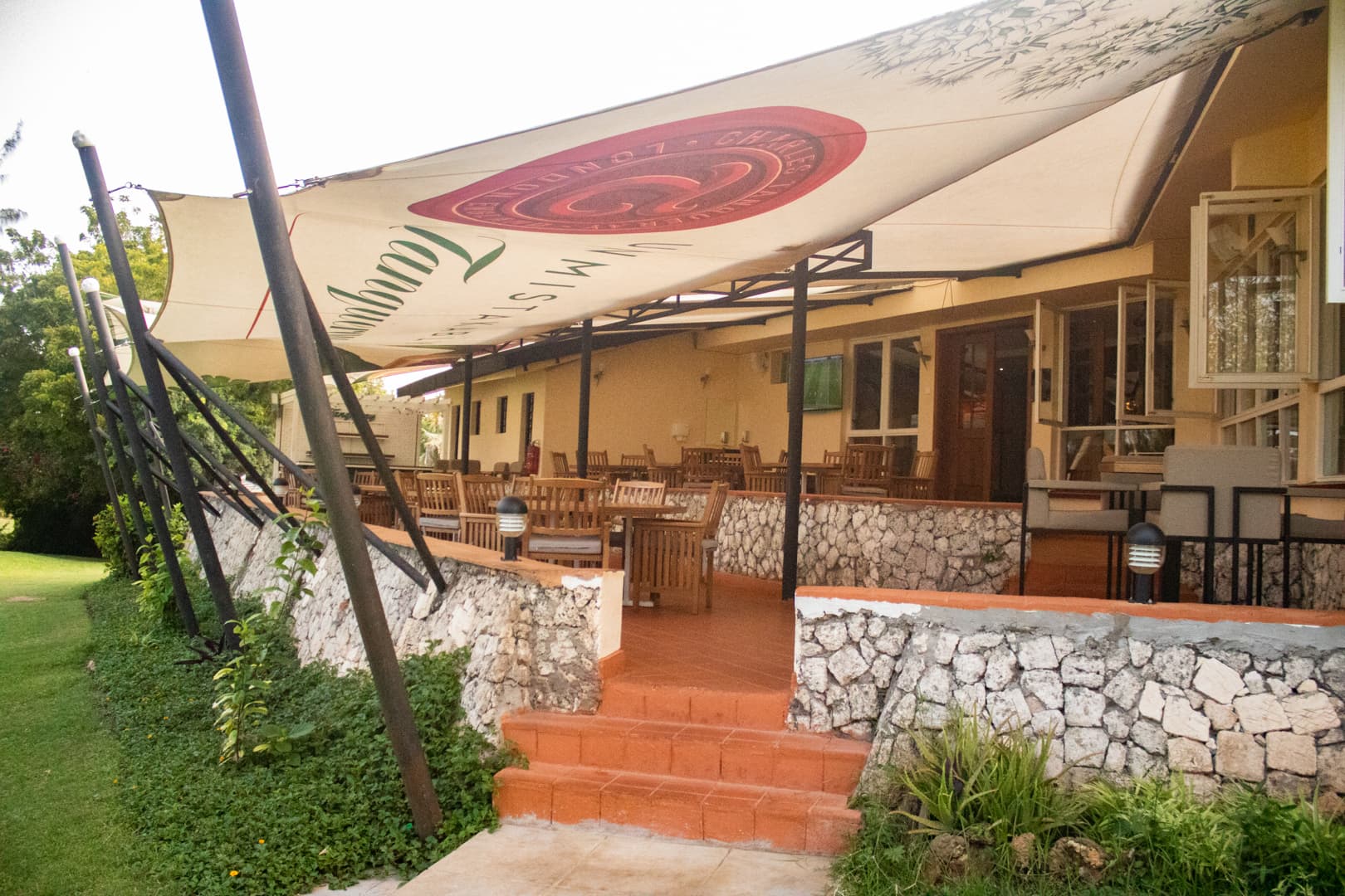 Heroes Lounge bar and seating